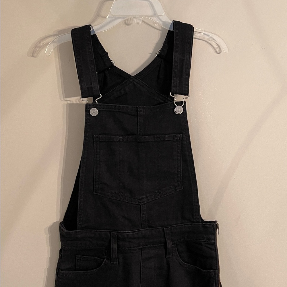 Levi's® Women's Skinny Overalls in SKINNY DIP Jeans Size 27 Black - Picture 3 of 16
